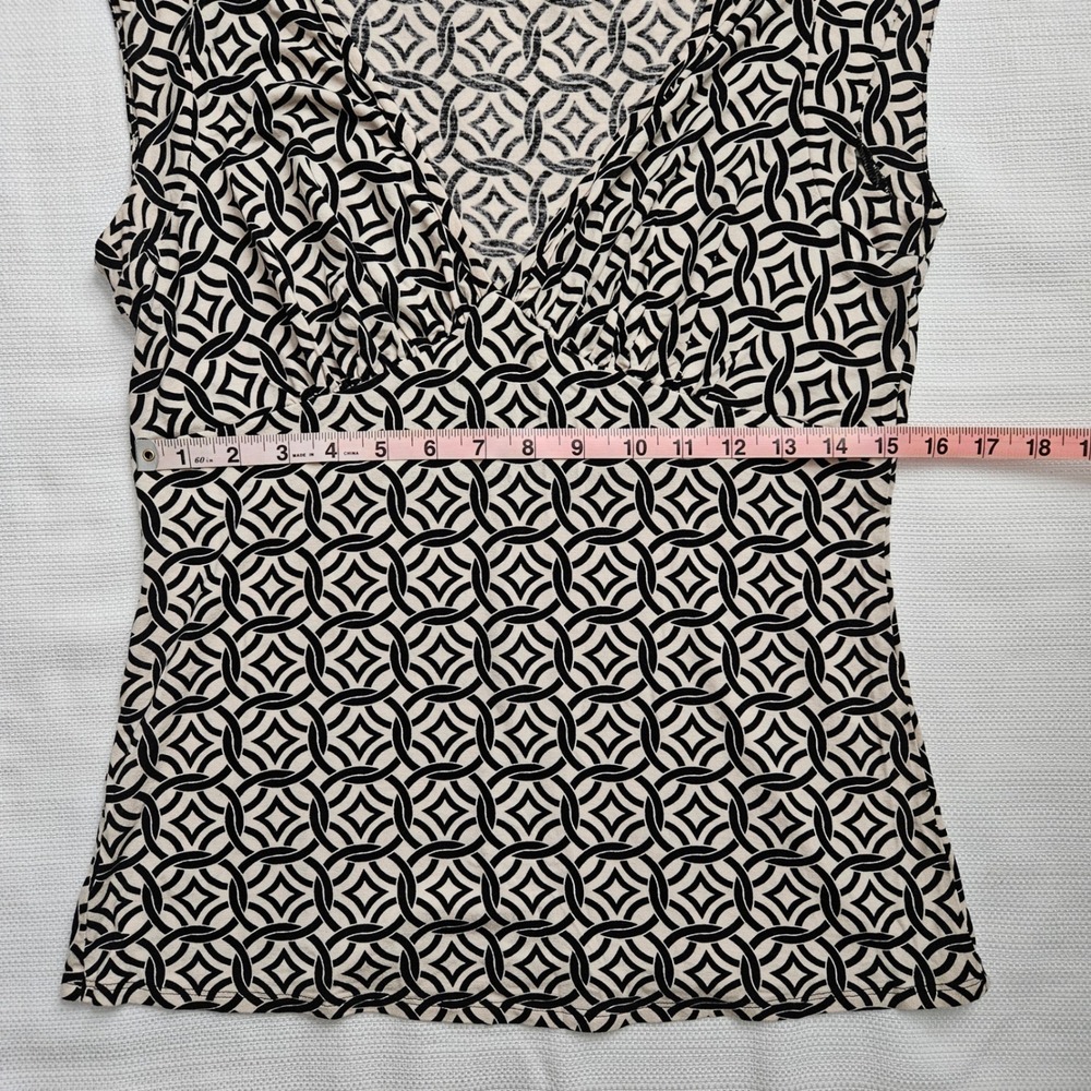 BCBGMAXAZRIA y2k Babydoll Top Women L Black Cream Empire Waist Corporate Goth - Picture 6 of 8